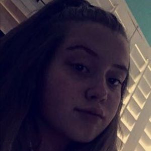 Meet your Posher, Avery